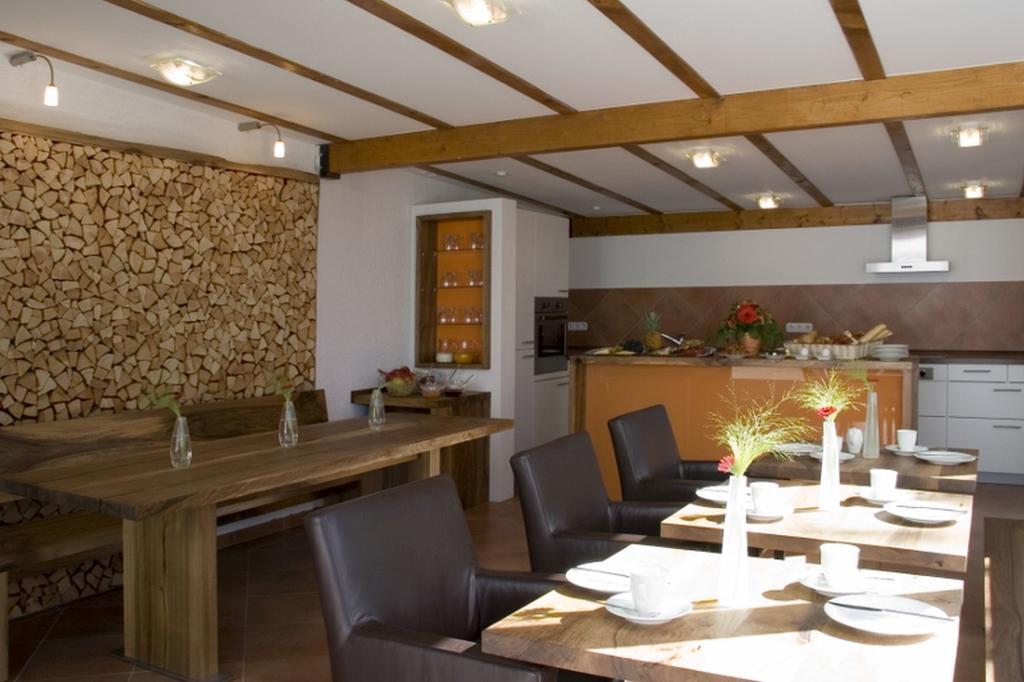 Gaestehaus Huber Immenstaad am Bodensee Esterno foto